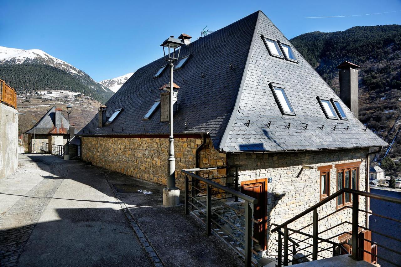 Apartamento La Santeta De Aran Vielha Eksteriør bilde